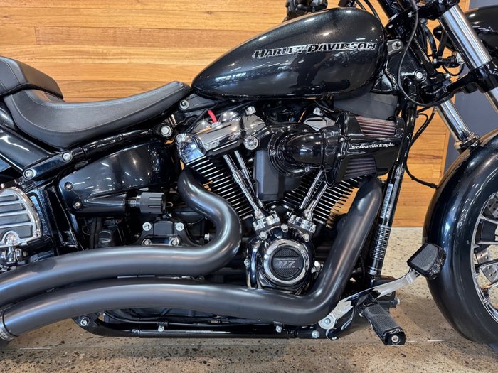 2018 Harley-davidson FXBRS BREAKOUT Black