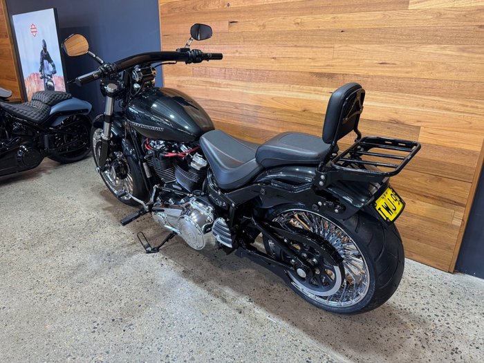 2018 Harley-davidson FXBRS BREAKOUT Black