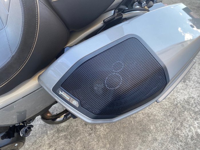 2023 HARLEY-DAVIDSON FLHXSE CVO STREET GLIDE Grey