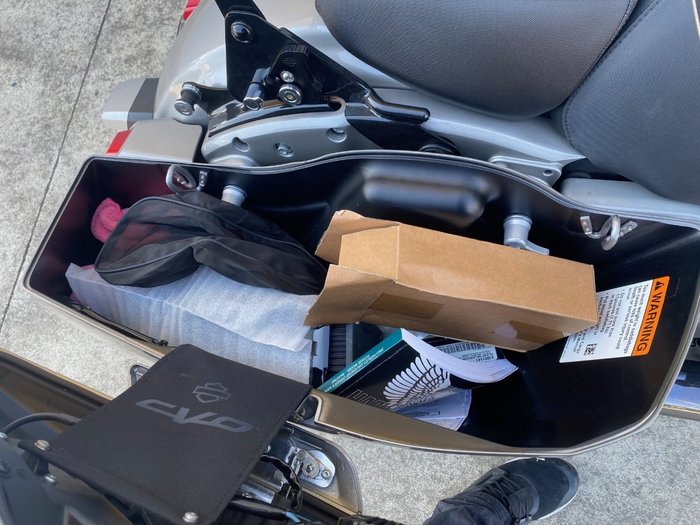 2023 HARLEY-DAVIDSON FLHXSE CVO STREET GLIDE Grey