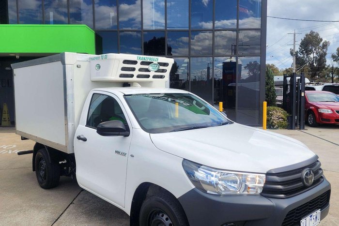 2022 Toyota Hilux Workmate TGN121R 4x2 Glacier White