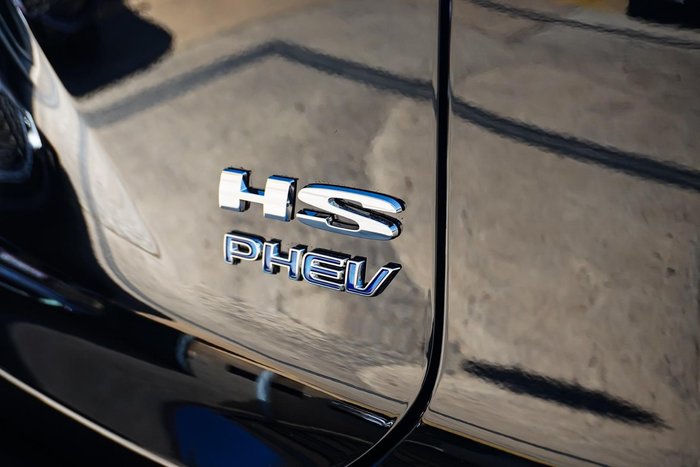 2025 MG HS Super Hybrid Essence