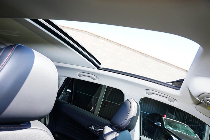 2025 MG HS Super Hybrid Essence