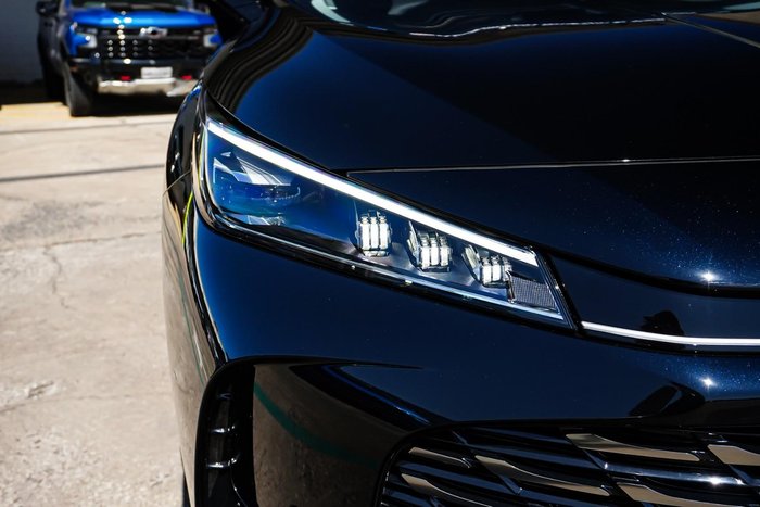 2025 MG HS Super Hybrid Essence