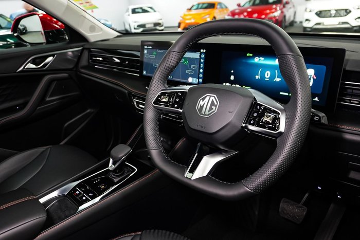 2025 MG HS Super Hybrid Essence
