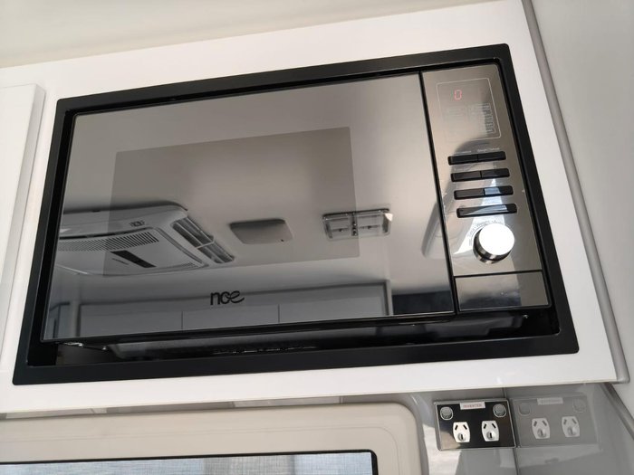 2025 JB Caravans Gator X 17'10 Rear Door