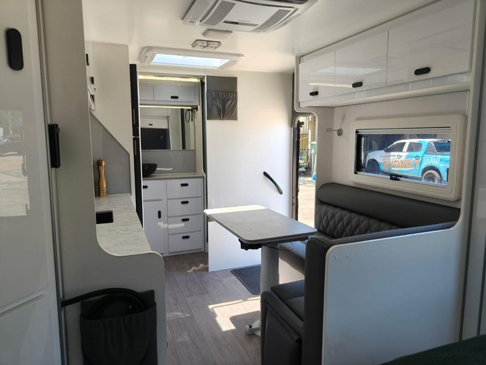 2025 JB Caravans Gator X 17'10 Rear Door