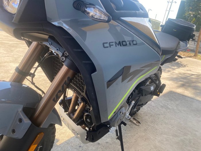 2024 CFMOTO 450 MT Black