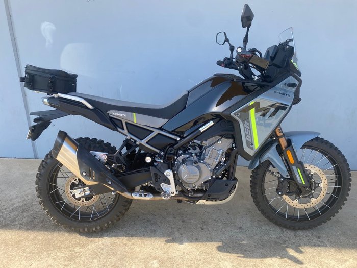 2024 CFMOTO 450 MT Black