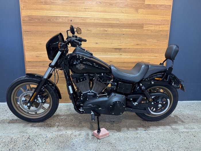 2017 Harley-davidson FXDLS LOW RIDER S Black