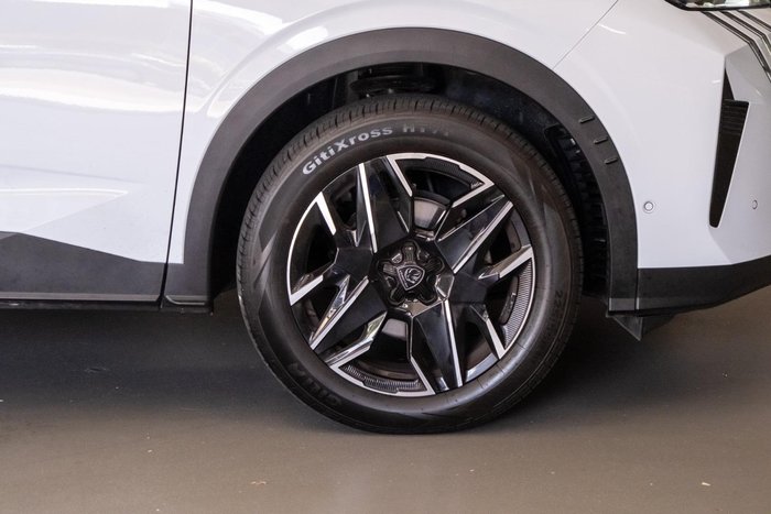 2025 Peugeot 3008 GT Premium Hybrid P64 MY25 Okenite White