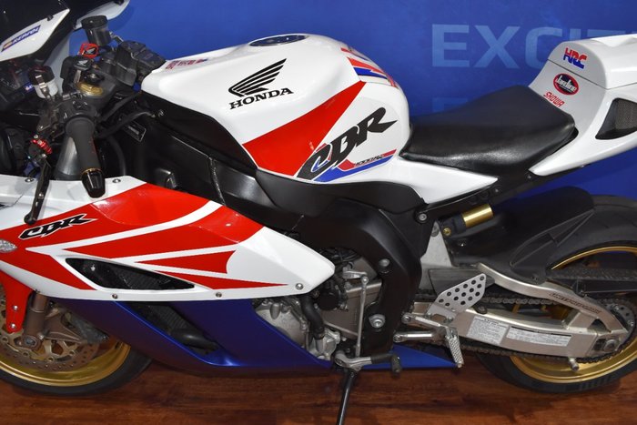 2004 Honda CBR1000RR (FIREBLADE) White