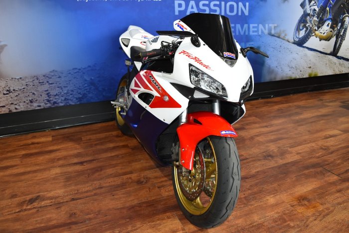 2004 Honda CBR1000RR (FIREBLADE) White