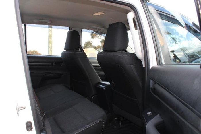 2021 Toyota Hilux SR