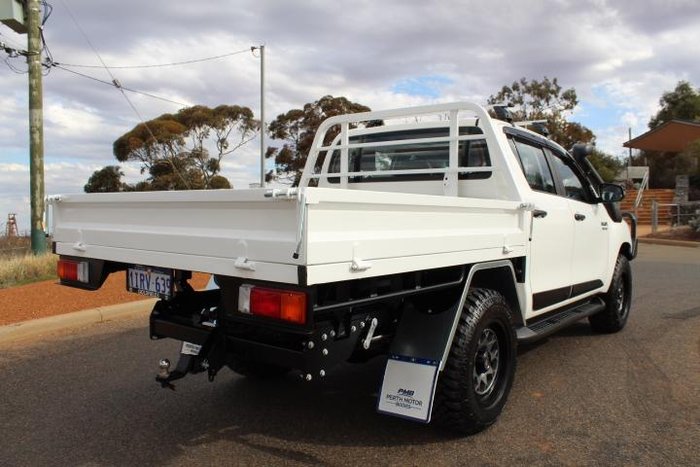 2021 Toyota Hilux SR