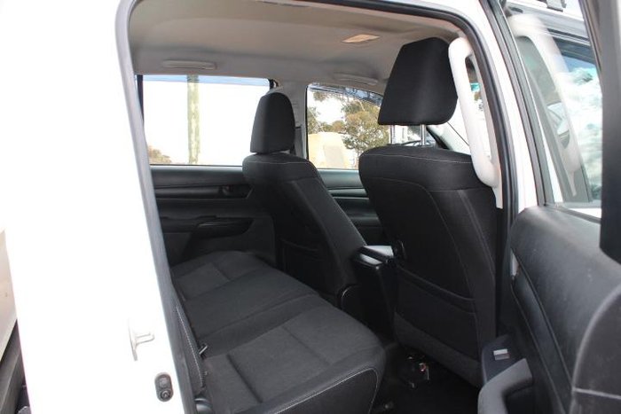 2021 Toyota Hilux SR