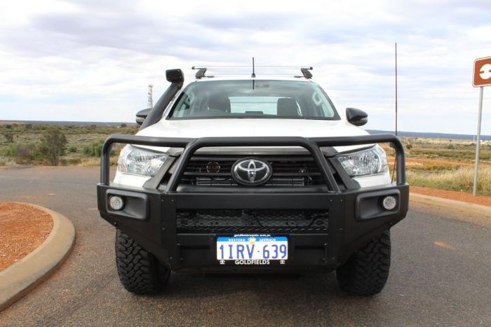 2021 Toyota Hilux SR