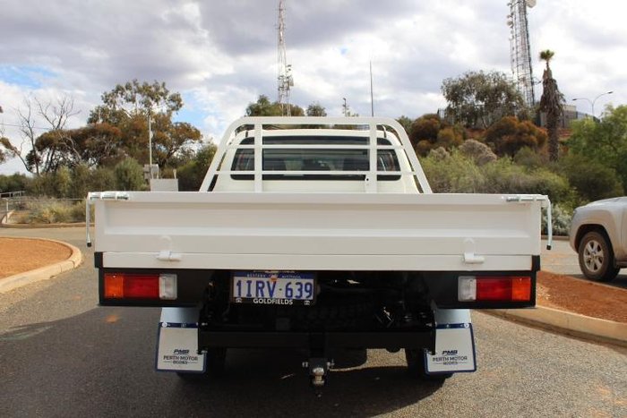 2021 Toyota Hilux SR