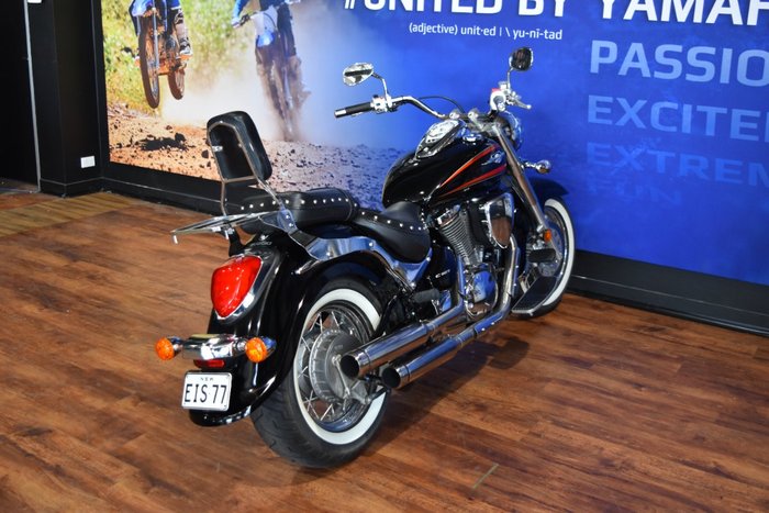 2019 Suzuki VL800T (BOULEVARD C50T) Black