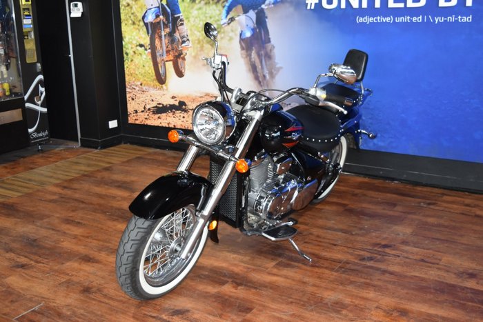 2019 Suzuki VL800T (BOULEVARD C50T) Black