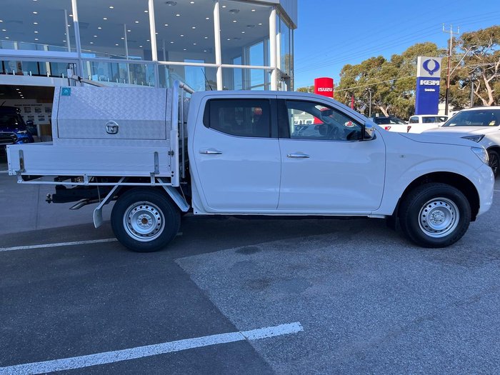 2017 Nissan Navara RX