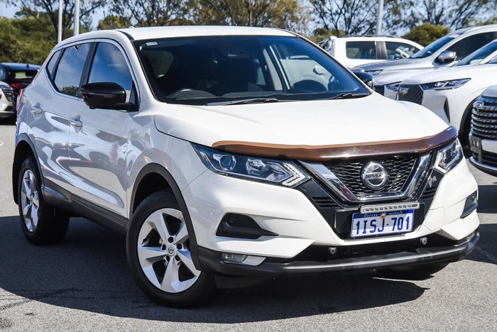 2020 Nissan QASHQAI ST+