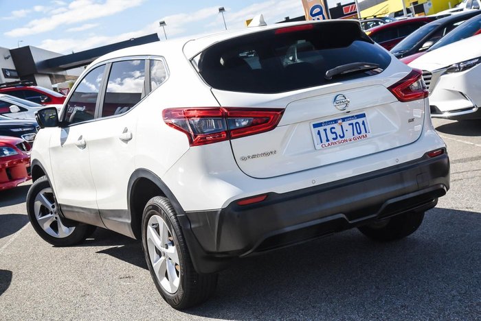 2020 Nissan QASHQAI ST+