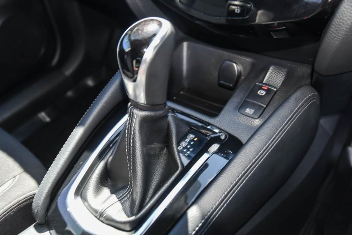 2020 Nissan QASHQAI ST+