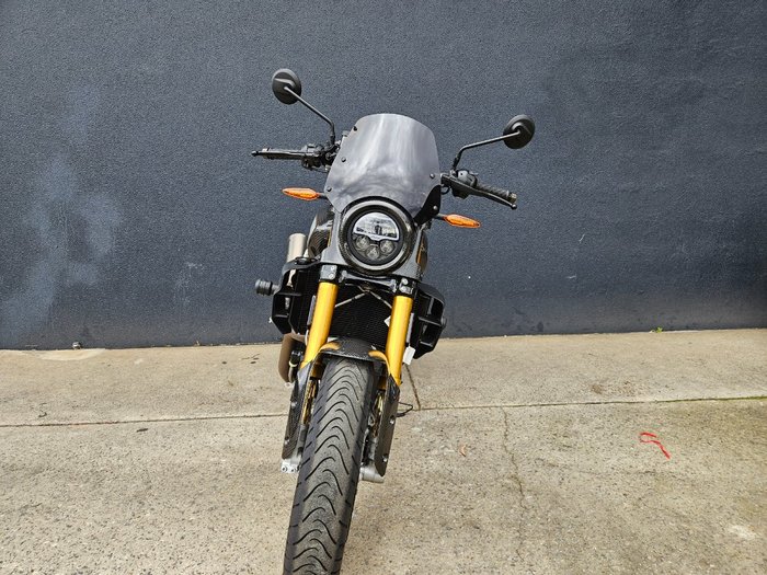 2023 Indian FTR R 1200 CARBON BLACK