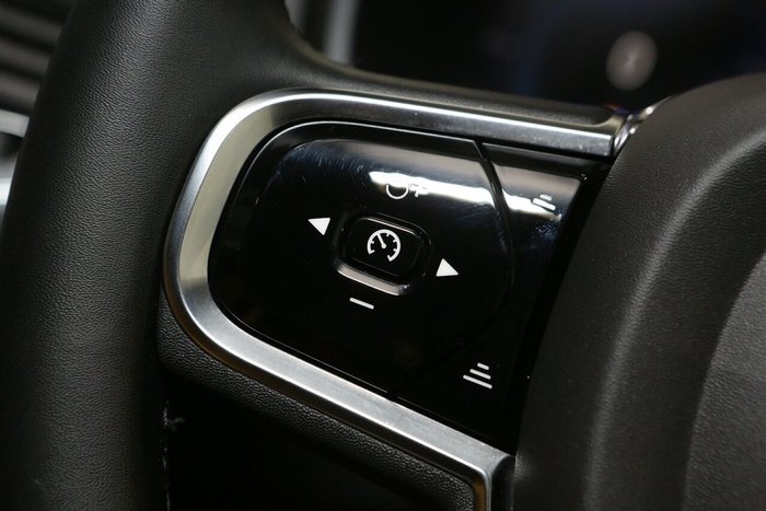 2024 Volvo XC90 Ultimate B6 Bright