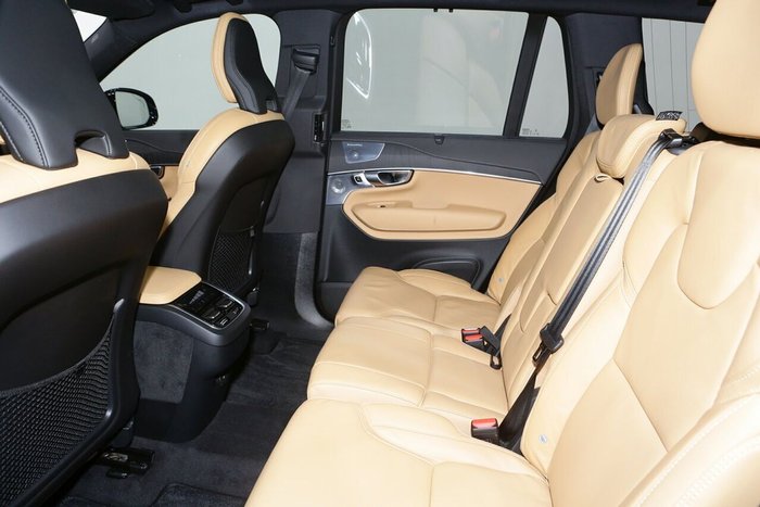 2024 Volvo XC90 Ultimate B6 Bright