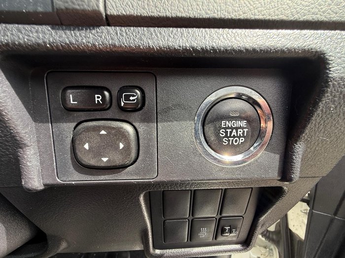 2014 Toyota Landcruiser Prado Altitude