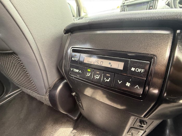 2014 Toyota Landcruiser Prado Altitude