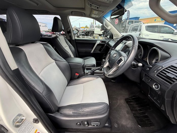 2014 Toyota Landcruiser Prado Altitude