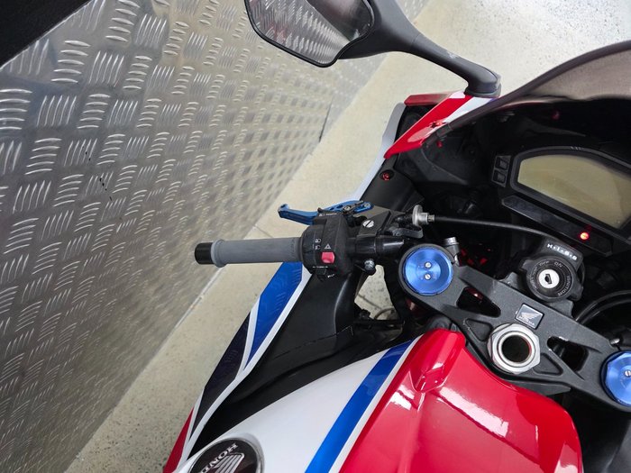 2012 Honda CBR1000RR (FIREBLADE) RED