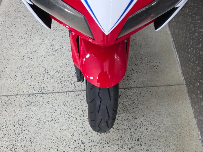 2012 Honda CBR1000RR (FIREBLADE) RED