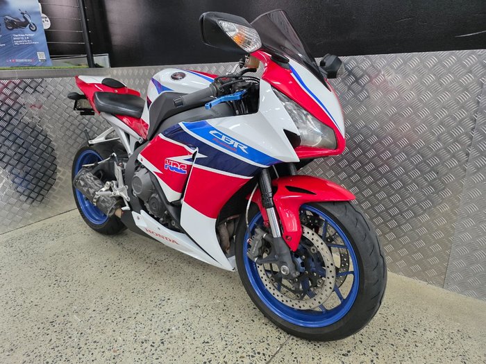 2012 Honda CBR1000RR (FIREBLADE) RED