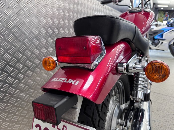 2014 Suzuki BOULEVARD S40 RED