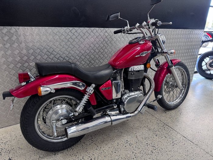 2014 Suzuki BOULEVARD S40 RED
