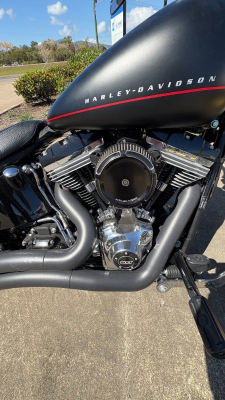 2012 Harley-davidson FXS BLACKLINE Black