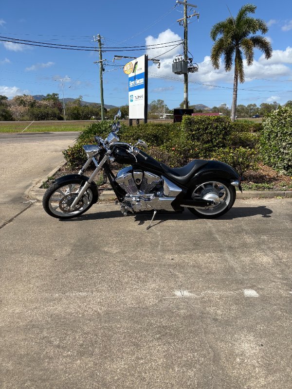 2009 Honda VTX1300 (VTX1300S) Black