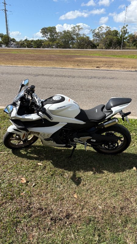 2024 CFMOTO 2024 Cf Moto 450CC 450SR-S NEBULA WHITE