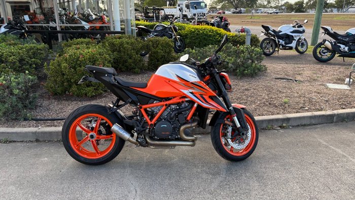 2022 Ktm 1290 SUPER DUKE R Orange