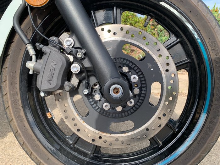 2022 Kawasaki VULCAN S SE White