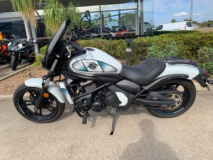 2022 Kawasaki VULCAN S SE White