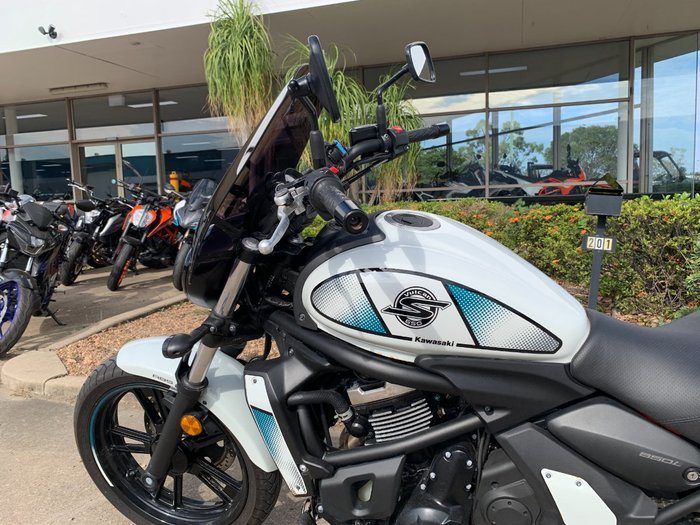 2022 Kawasaki VULCAN S SE White