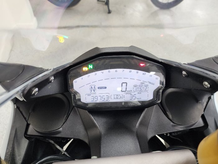 2015 DUCATI 899 PANIGALE White