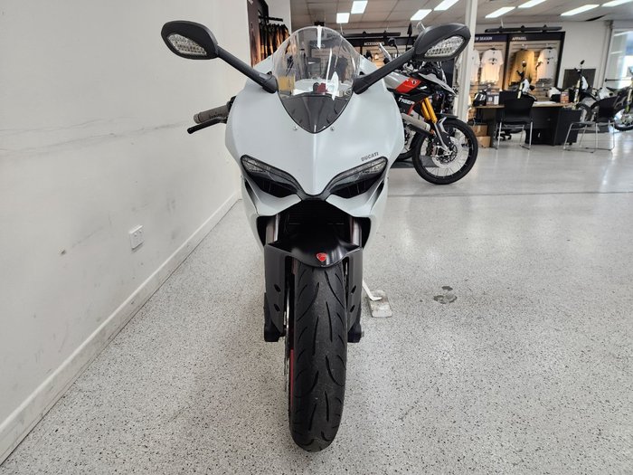 2015 DUCATI 899 PANIGALE White