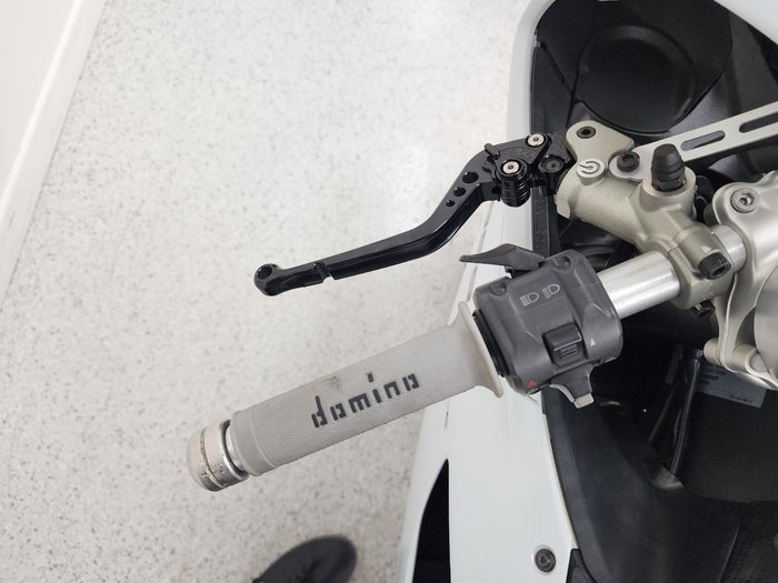 2015 DUCATI 899 PANIGALE White