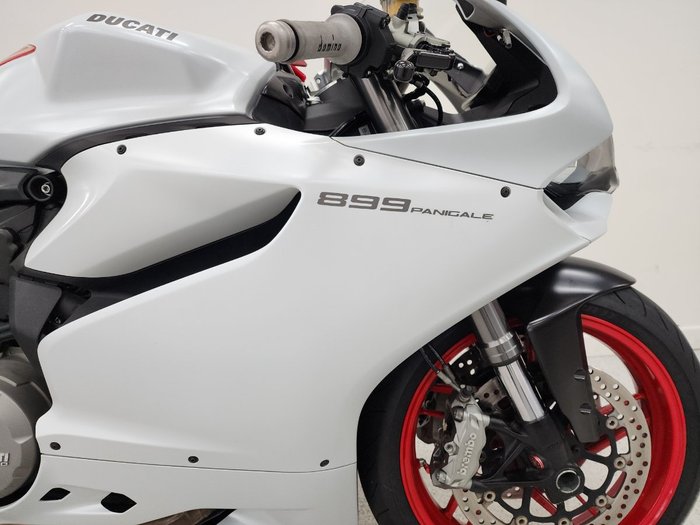 2015 DUCATI 899 PANIGALE White